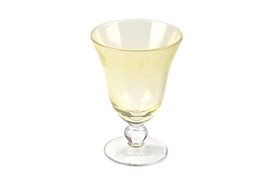 Imagen de copa de vino artesanal