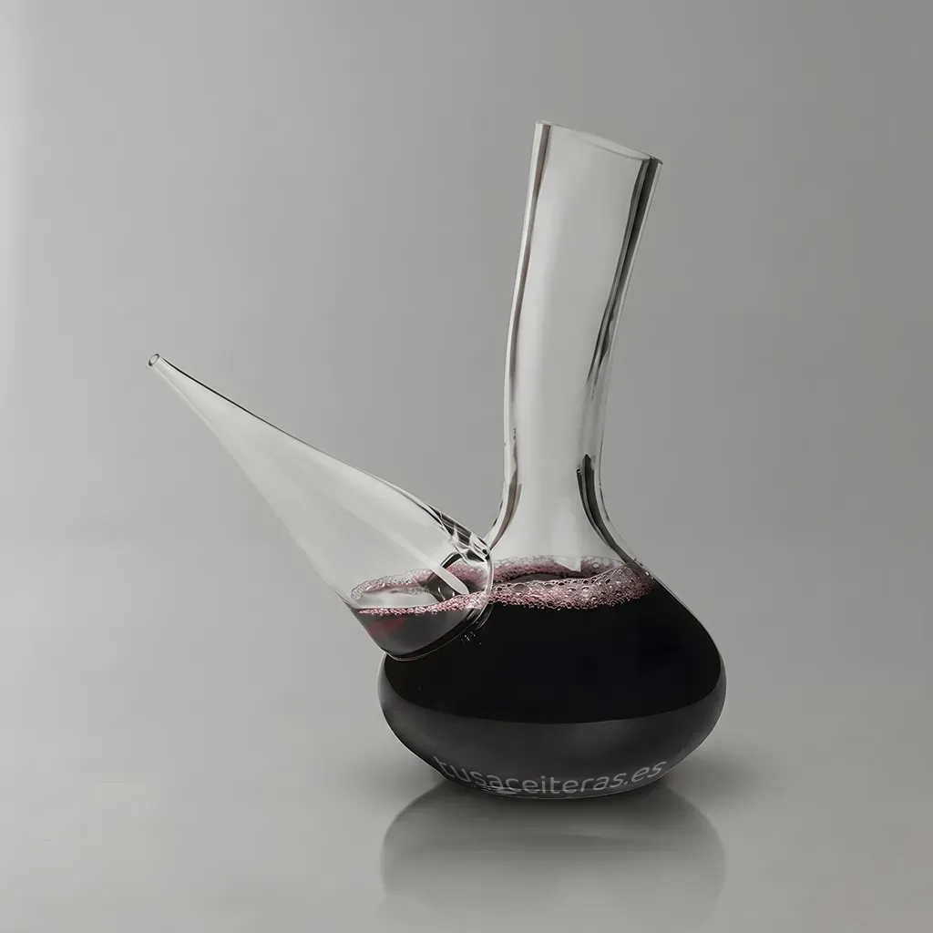Porrón de Vino 750 ml – Tradición y Autenticidad en Cada Vertido